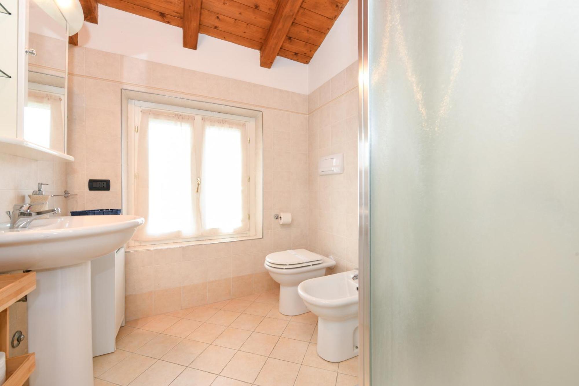Wendy Apartment- Twobedroom & Pool & Parkprivatefree & Sports Desenzano del Garda Exterior foto