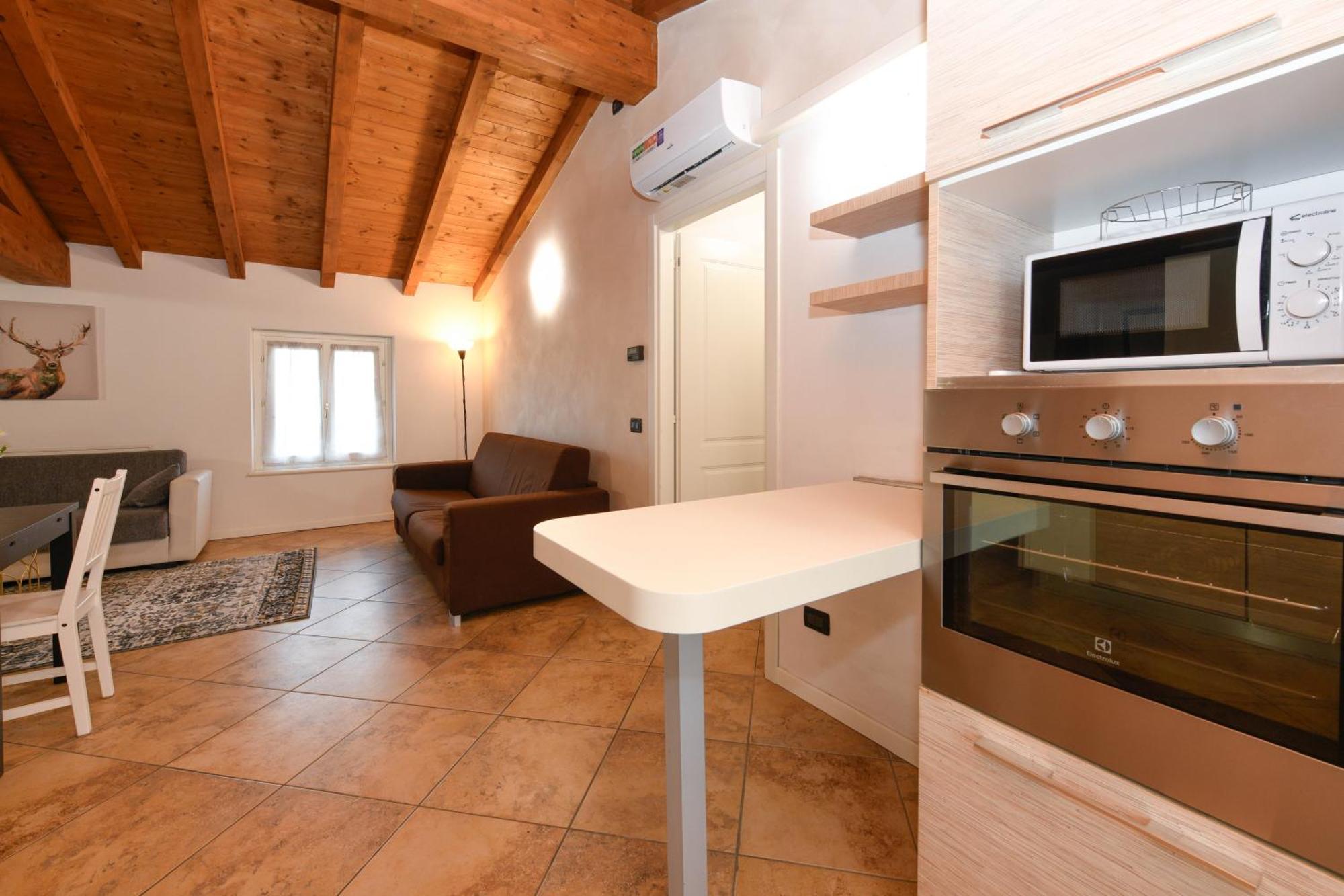 Wendy Apartment- Twobedroom & Pool & Parkprivatefree & Sports Desenzano del Garda Exterior foto